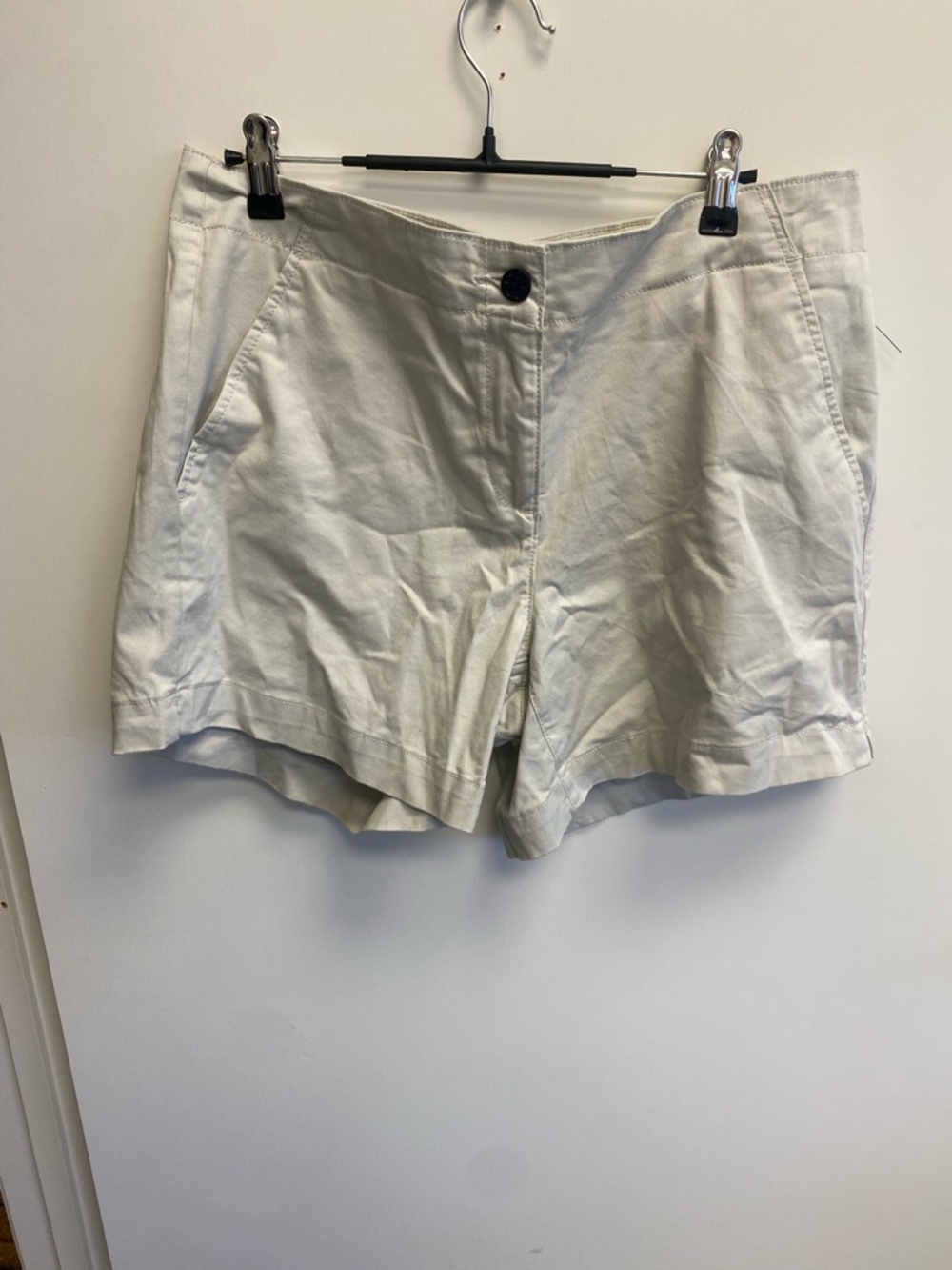 Nautica Women's Light Cream Casual Shorts